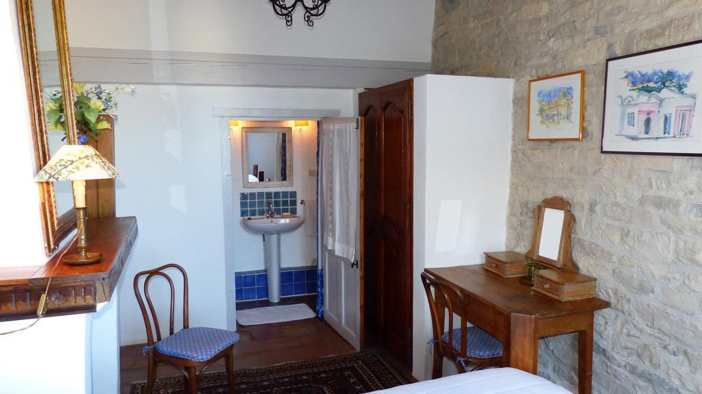 Bed And Art Bed and Breakfast Calvisson Exterior foto